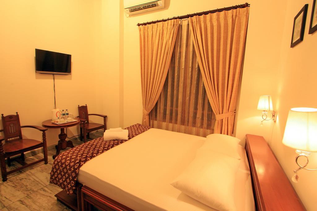 D Ajenk Boutique Guesthouse Kejayan Quarto foto